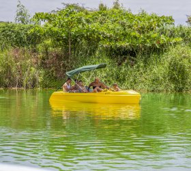 Los botes del lago en Laguna SOV